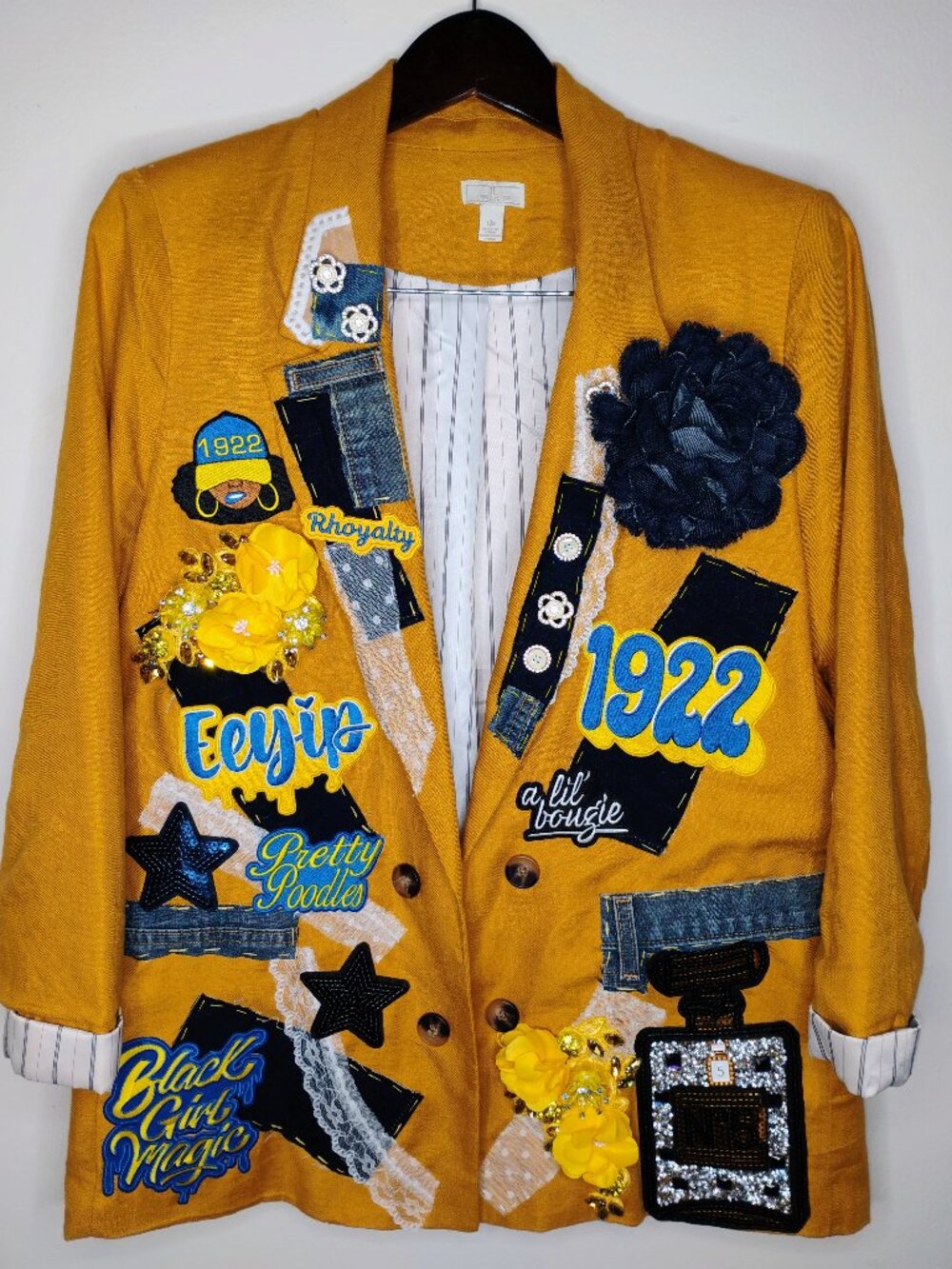 Pretty Poodles junk blazer size large